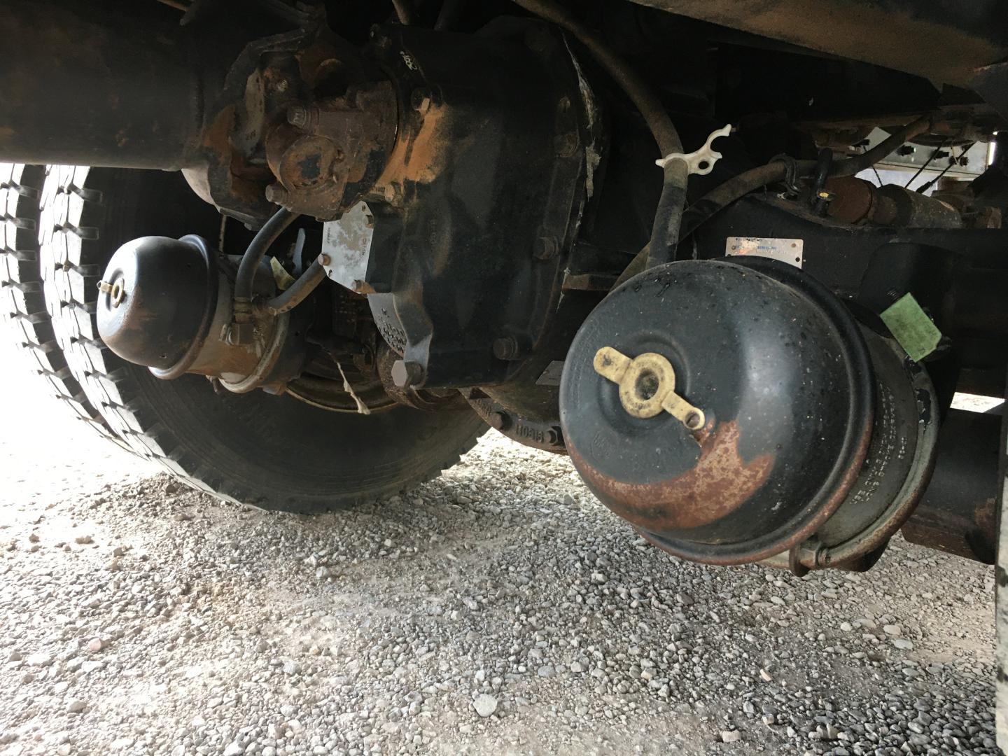 ./imagenes/INVOICE/2019/16983/CAMION INTERNATIONAL 7600 CON TRANSPORTADOR DE ALGODON  (36).JPG